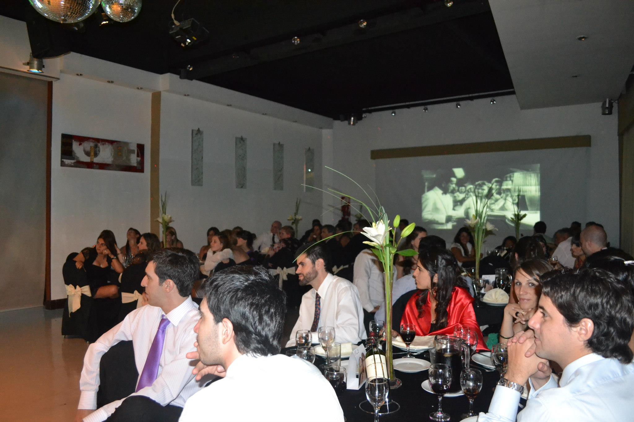 887180_589361984425948_1573184174_o